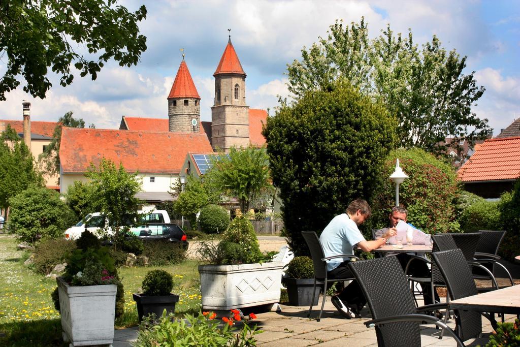 Parkhotel Altmühltal Gunzenhausen Exterior foto